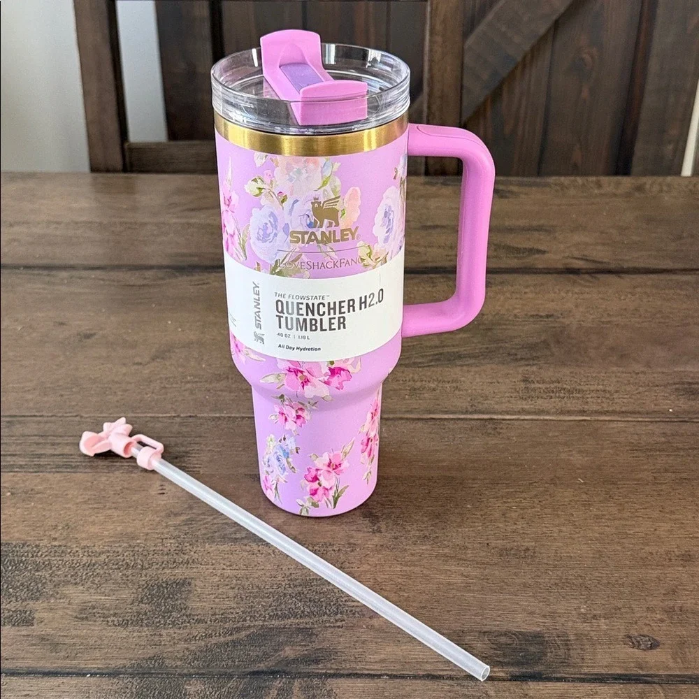 Stanley x‎ LoveShackFancy Quencher Flowstate Tumbler 40oz HAPPY THOUGHTS PURPLE